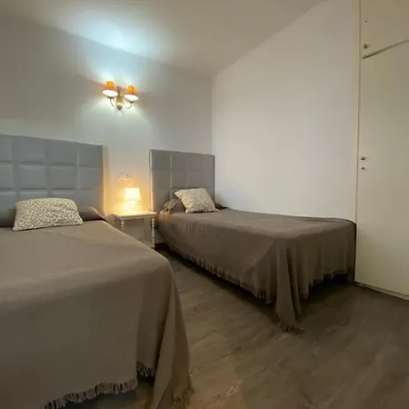 Bahia Dorada Апартаменты Салоу